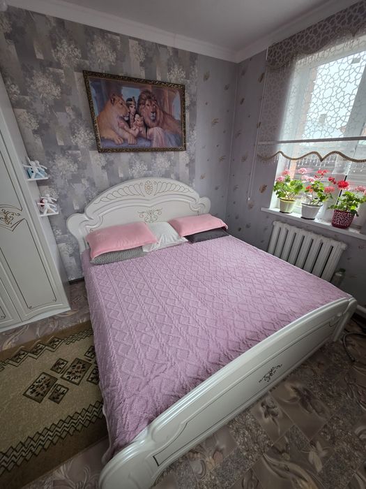 Продам кровать новая