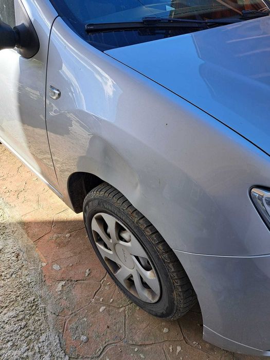 Vand Dacia Logan 10 / 2017 93.000 km cu AC si navigatie