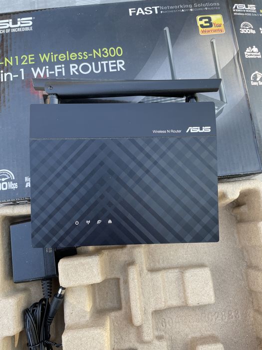 Рутер Asus RT-N12E N300