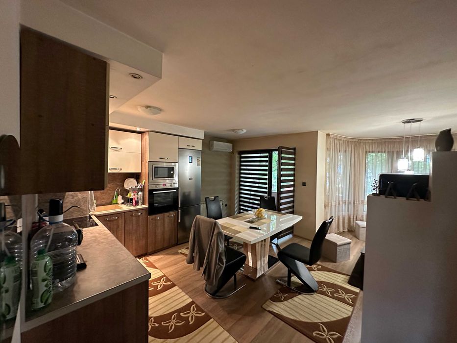 Продава се Тристаен апартамент в Пловдив, Кършияка - 71 кв.м за 1691 €/кв.м - Снимка #2