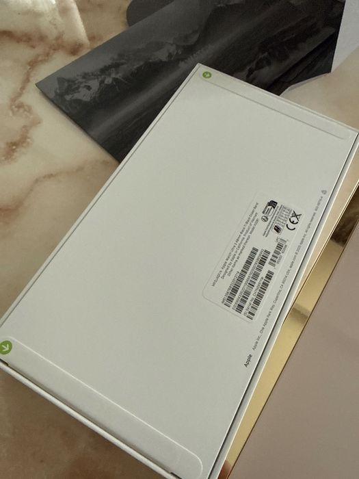 Apple Watch Ultra 3 49mm Black Ti Ocean Band