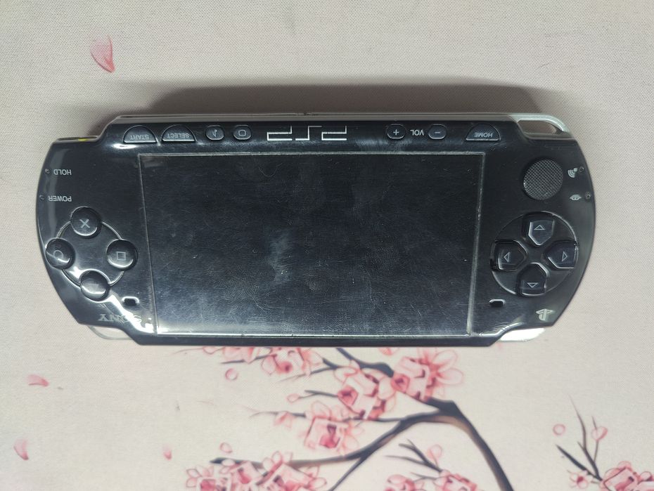 Sony PSP 2001 Piano Black ARK-4/псп