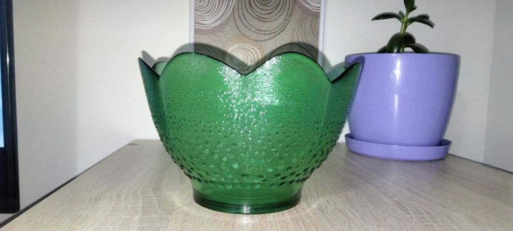 Продам салатник, конфетницу. СССР.