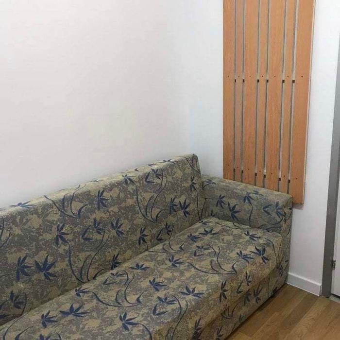 Particular inchiriez camera de camin facuta garsoniera