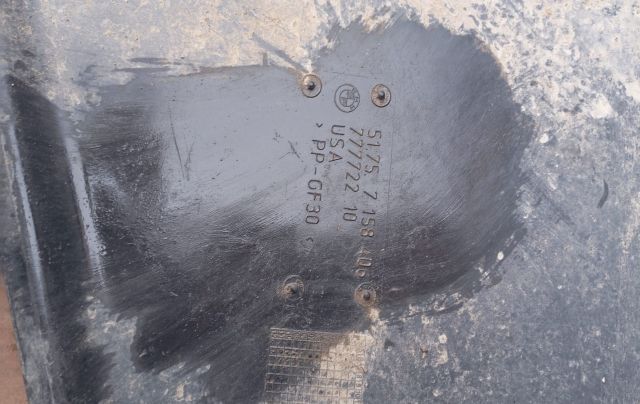 Scut rezervor 51757158406 BMW X5 E70 [2006 - 2010]