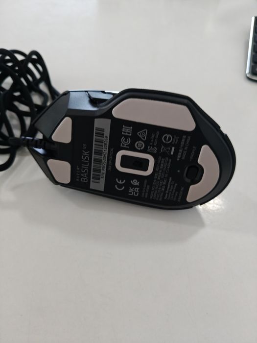 Mouse Gaming Razer Basilisk V3 cu Fir, 26K DPI
