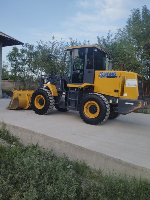 Погрузчик сотилади 2020 Lw300KA