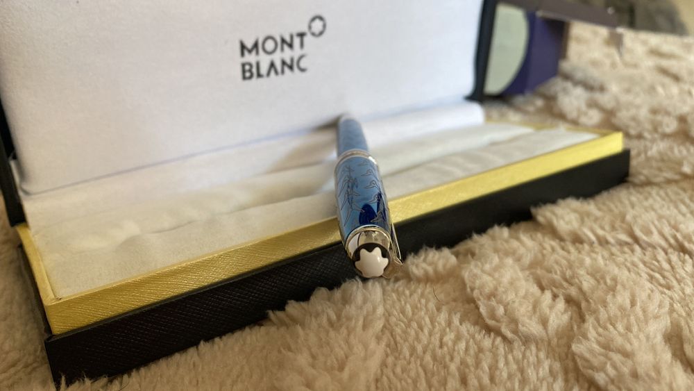 Stilou Mont Blanc Micul print albastru deschis
