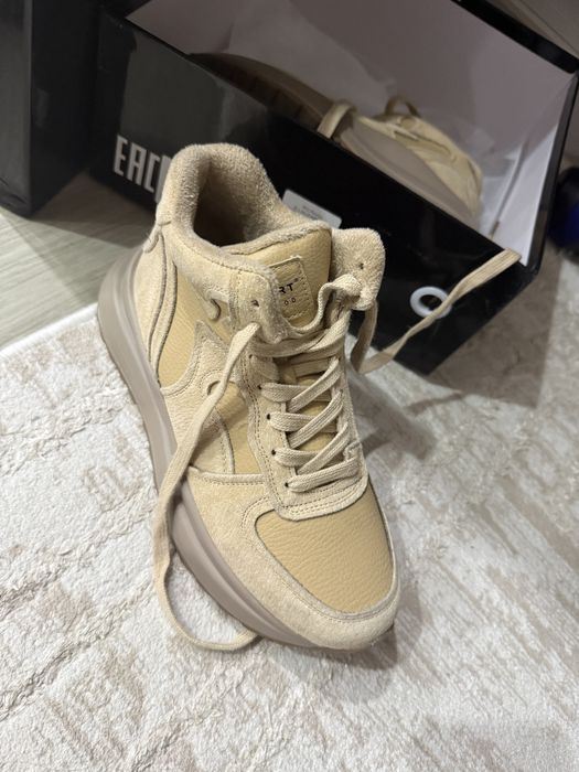 Продам Обувь унисекс