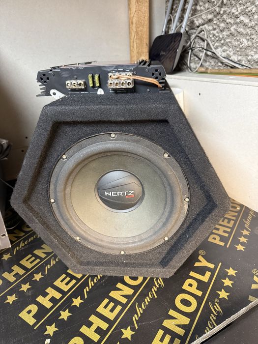 Бас каса Hertz subwoofer speaker