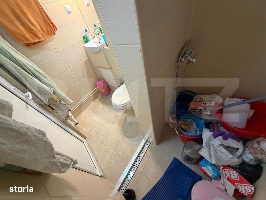 Apartament 4 camere deco, 2 bai, 82 mp, lift nou, parcare primarie zon