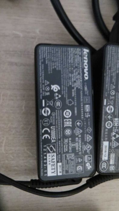 Alimentator laptop lenovo