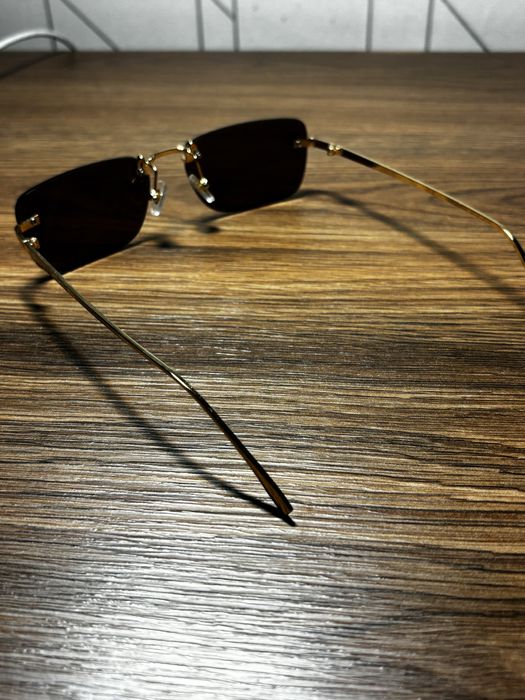 Солнцезащитные очки