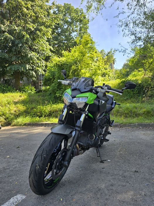 Motocicleta Kawasaki Z650 2023 A2