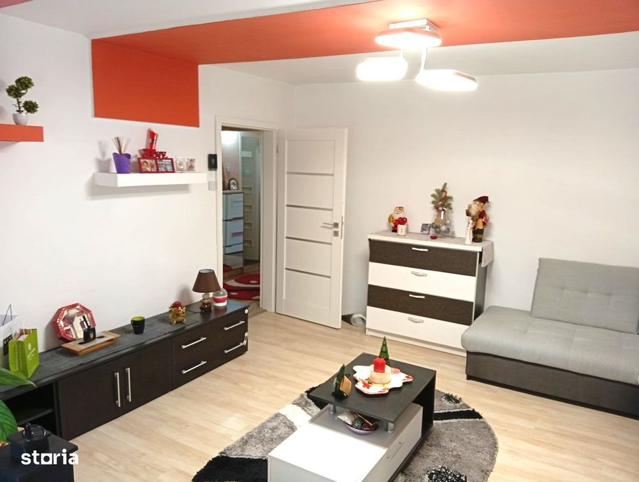 Apartament 3 camere in Confectii