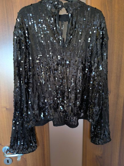 Bluza eleganta cu paiete