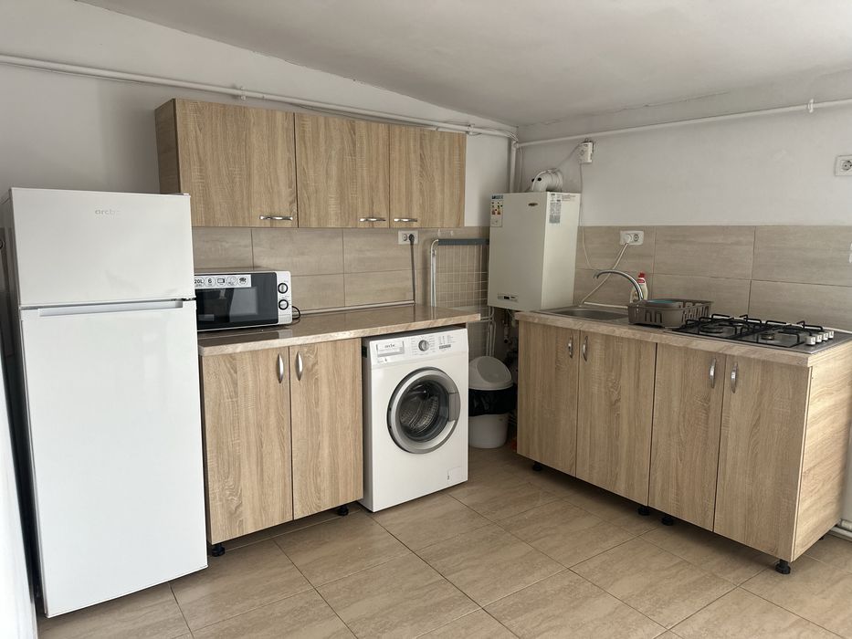 Garsoniera de inchiriat in centrul orasului Magurele