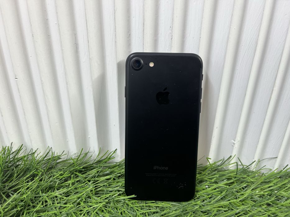 телефон Iphone 7 32 gb