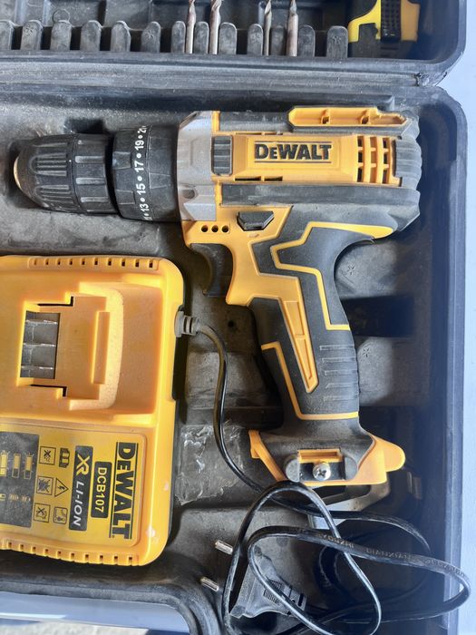 Bormasina DeWalt