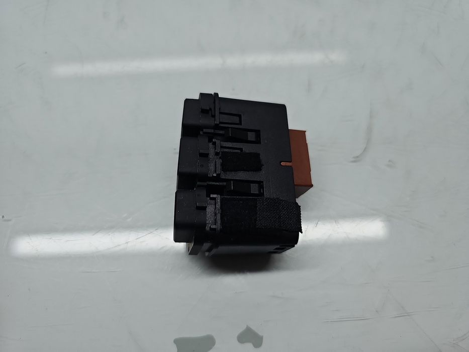 Buton dezaburire luneta Volkswagen UP [Fabr 2011-2019] 1S0927137E