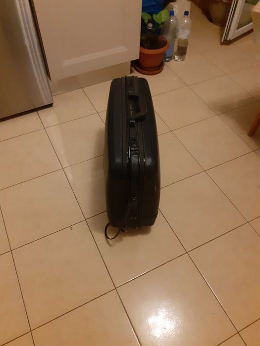 troler diplomat mare cu cifru