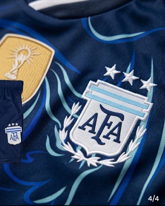 MESSI 10 детско юношески футболни екипи ARGENTINA НОВО 2026-27 година