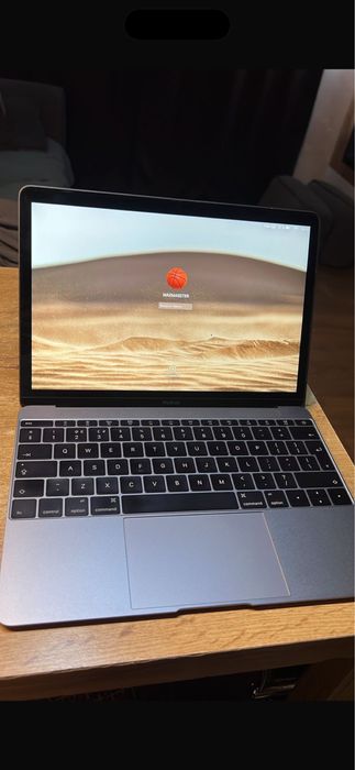 MacBook 12 early 2016
