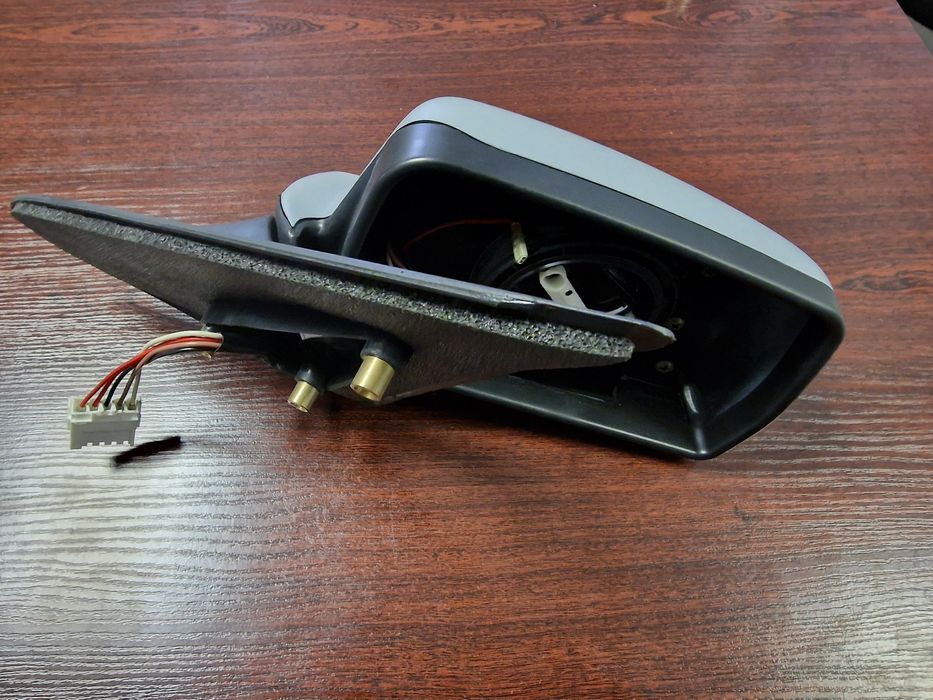 Продам БЛОК для зеркала на Саманд