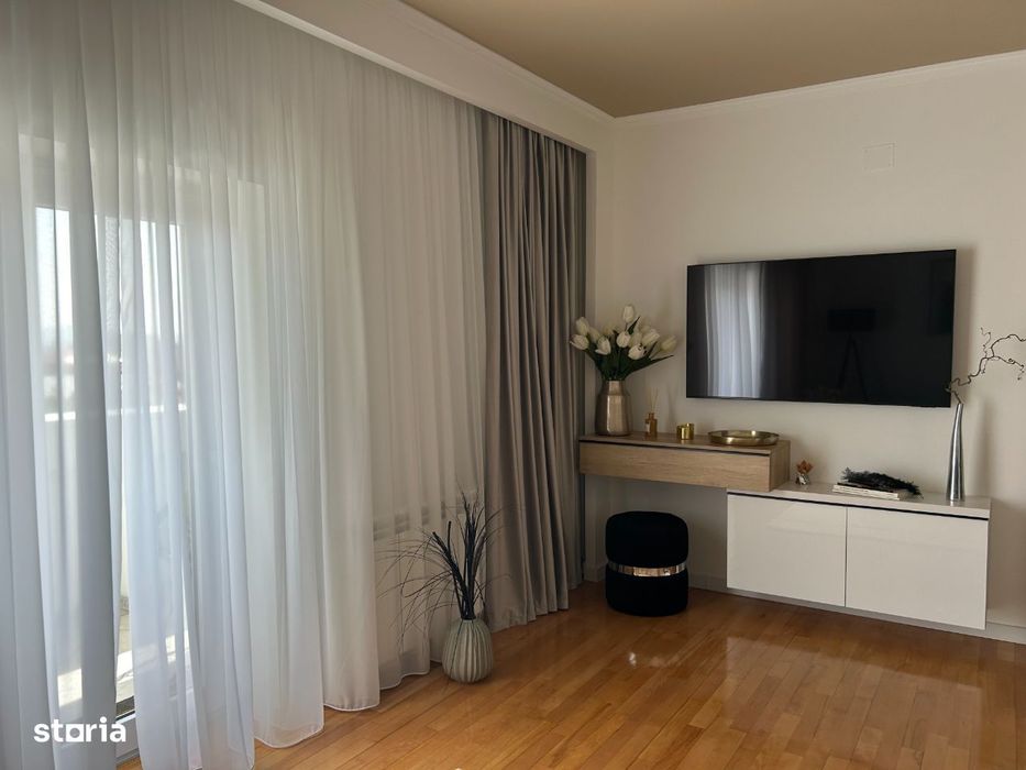 Apartament 2 camere ,ultracentral , str General Magheru