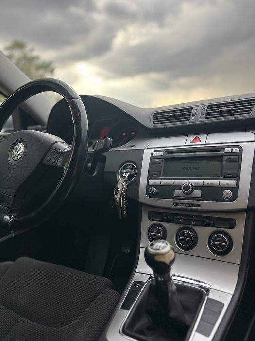 Vând Wv Passat b6 break 2.0tdi 103kw