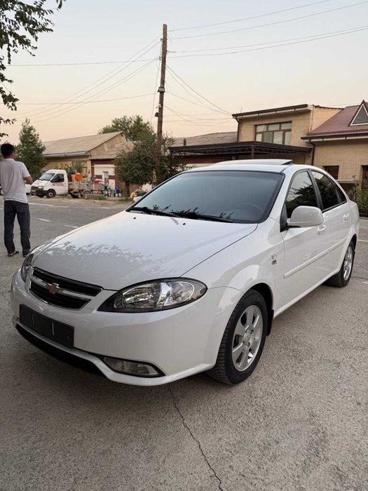 Chevrolet Gentra, 3 позиция 2021 года