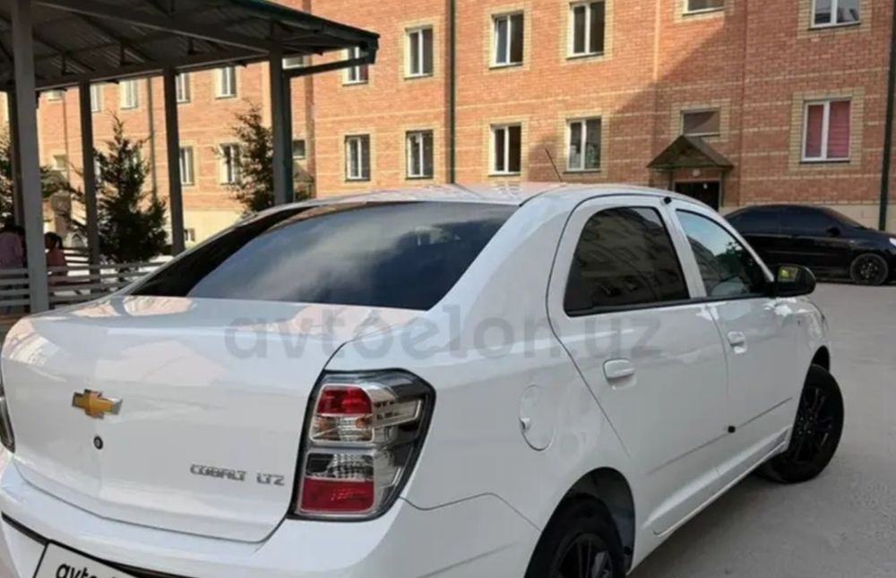 Cobalt Chevrolet sotiladi kredit ham boladi