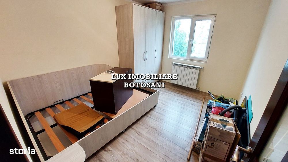 Apartament 3 camere, Stejari