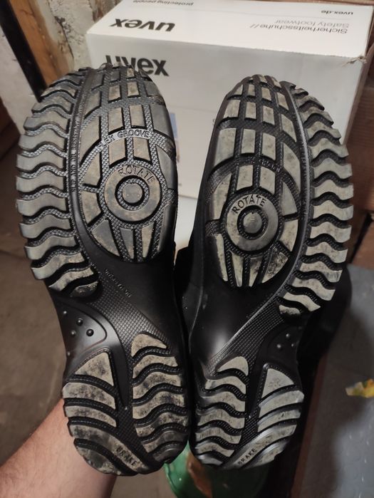 UVEX - Работни обувки ! НОВИ !!!  - номер 43
