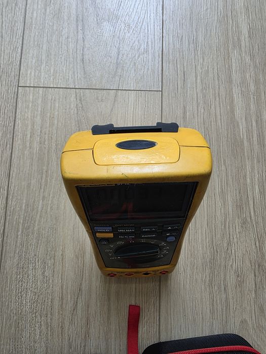 Fluke 87 IV multimeter