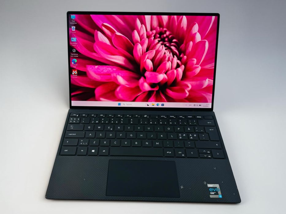 Лаптоп Dell XPS 9310 13" OLED 4K+ Touch i7-1185G7 16RAM 512GB SSD Отличен! Гаранция!