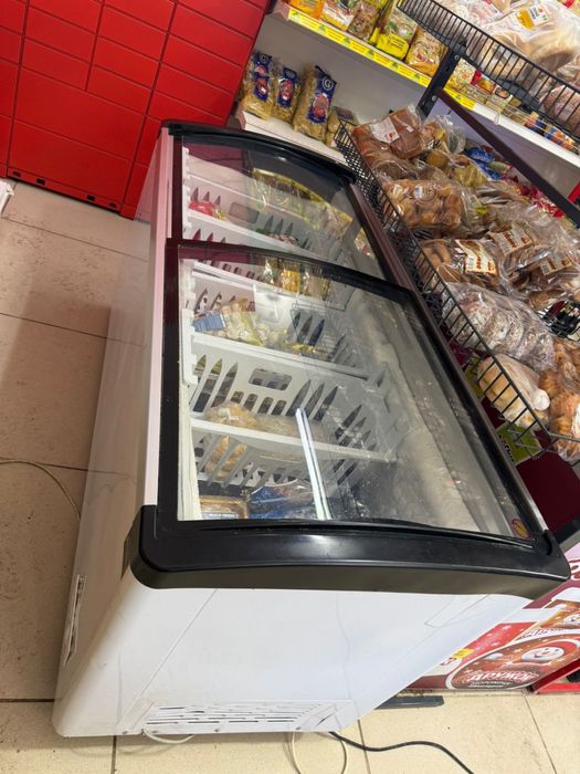 Продам морозильник