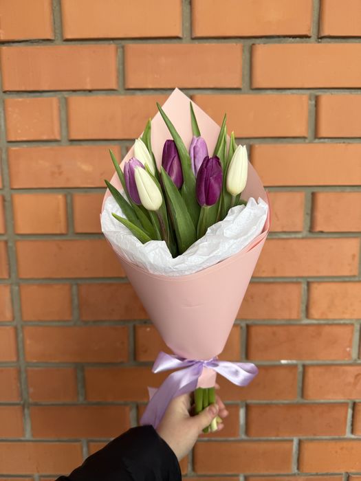 Тюльпаны к 8 марта по 800 тг/шт