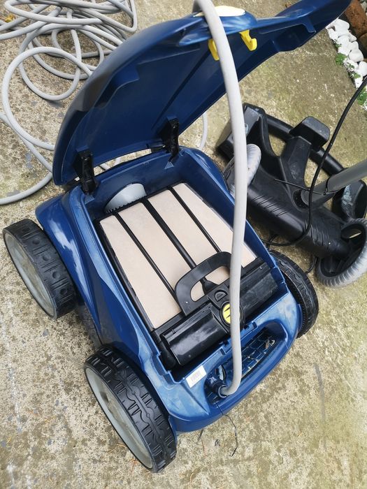 Робот за басейн Zodiak за под и стени