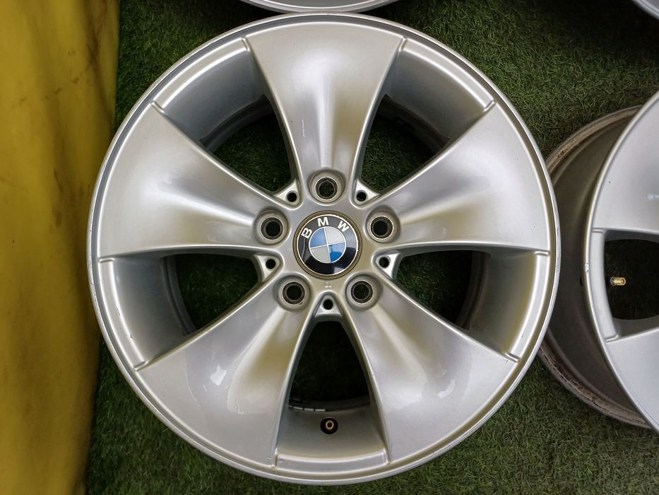 Диски R16 5x120 на BMW.