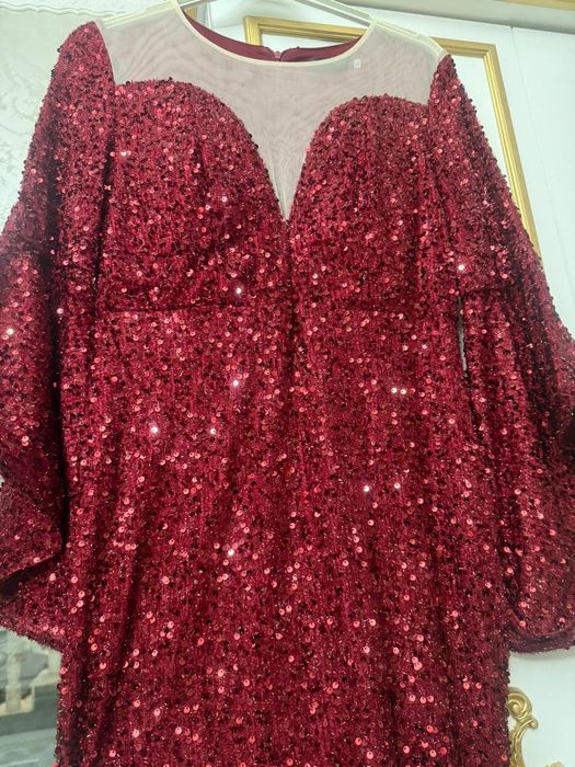 Rochie din seara cu Paiete , În Târgu Jiu