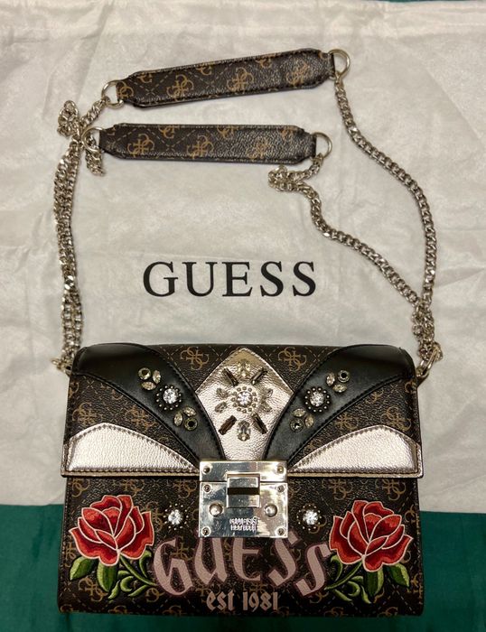 Guess дамска чанта