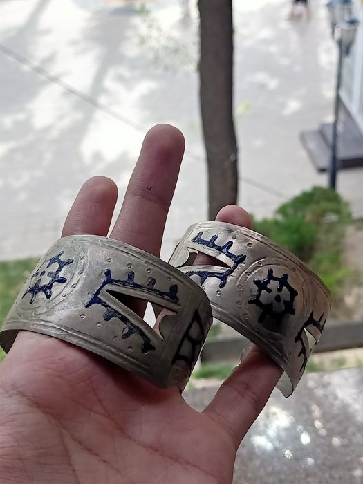 Продам казахские браслеты