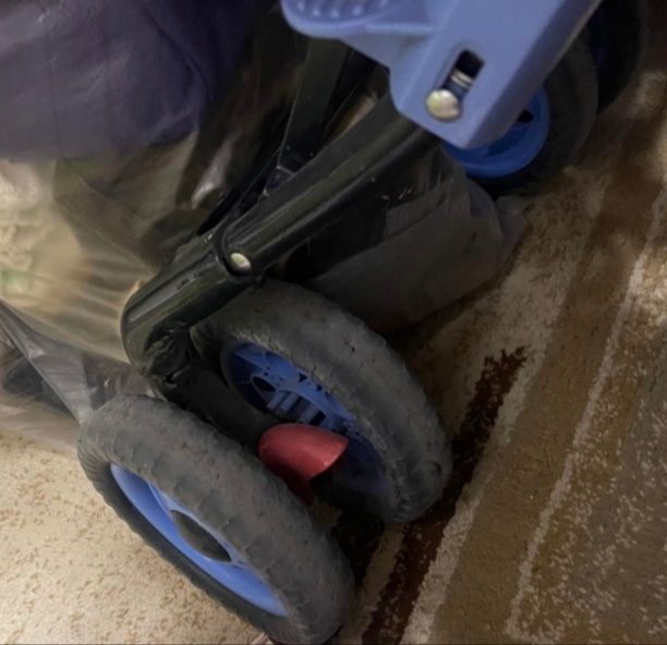 Здрава бебешка количка