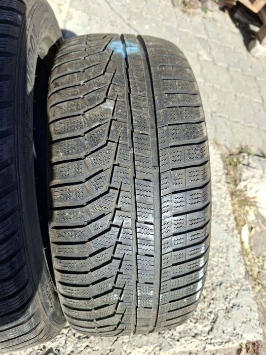 Продам шины. 215/50/17 ханкук