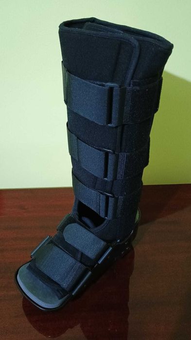 Orteza Triamed Walker HI Regular Originala Marimea 2