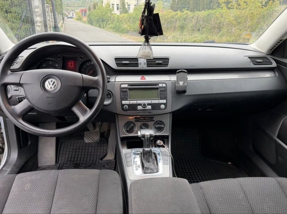 Volkswagen passat b6 2.0 tdi DSG 140 cp