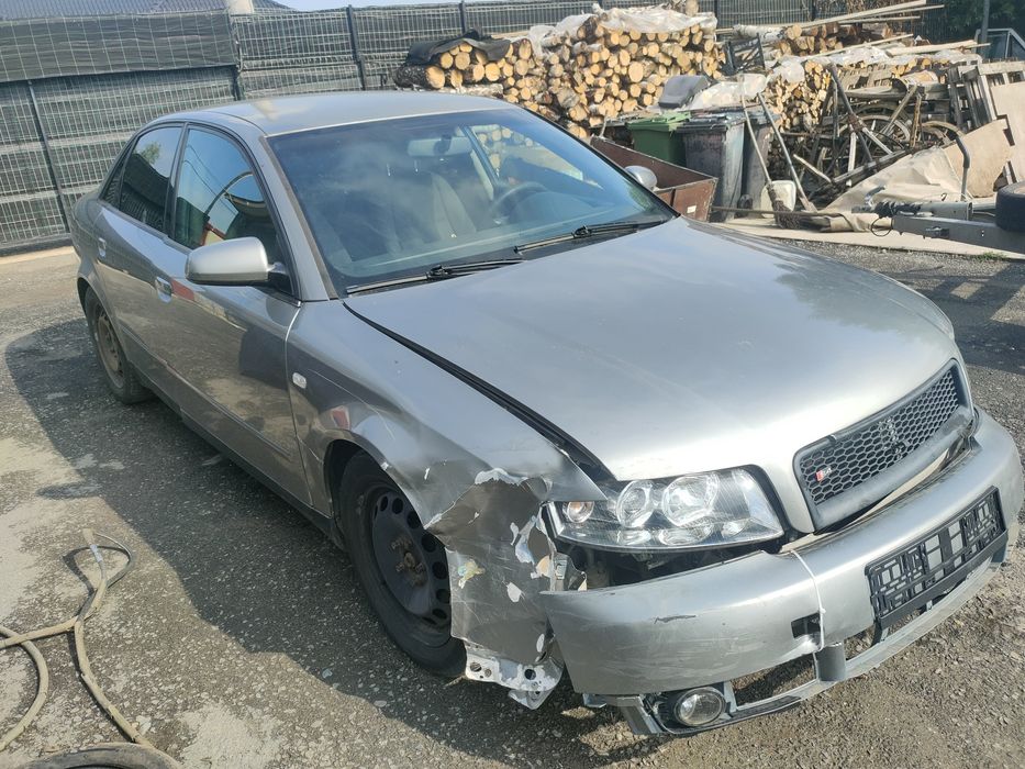 Piese capota ușa faruri oglinda macara stop portbagaj aripa audi A4 b6