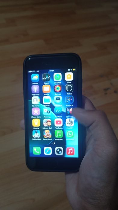 iPhone SE — 25 000 ₸