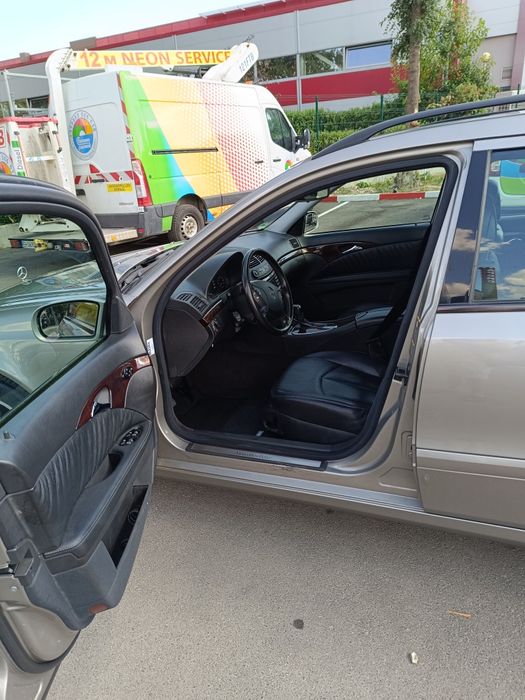 Мерцедес E 280,V6,231кс, бензинов,автомат-7g tronik